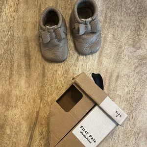 Freshly picked bow moccasins